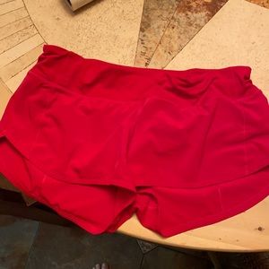 Lululemon Speed Up Low-Rise Short 2.5